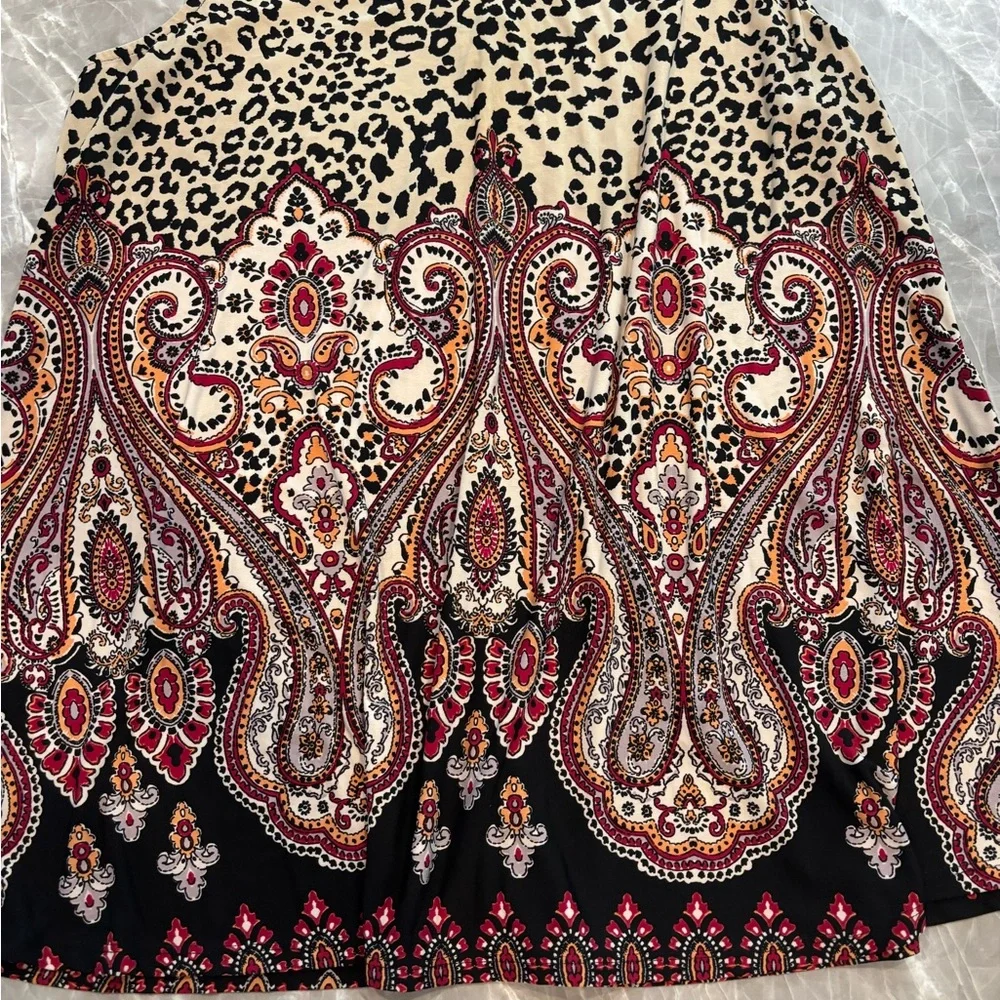 Roz & Ali Leopard and Paisley Print Top - Picture 2 of 4